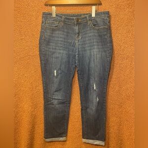 ⭐️BOGO⭐️ GAP boyfriend premium denim jeans 6/28R